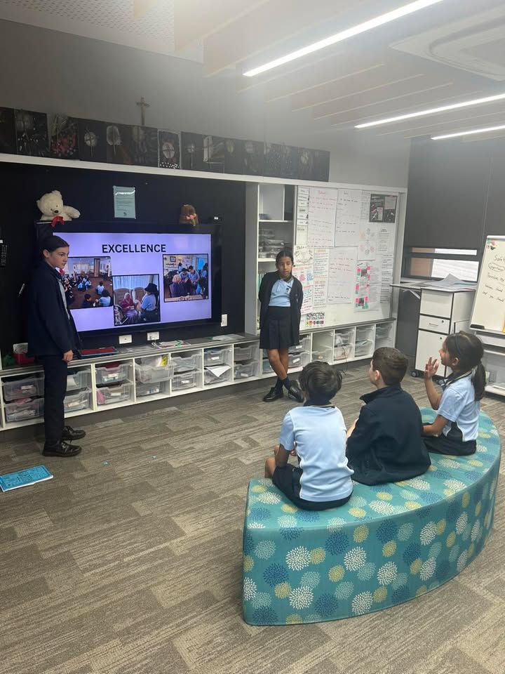 545801974214869_1377704804357911-1