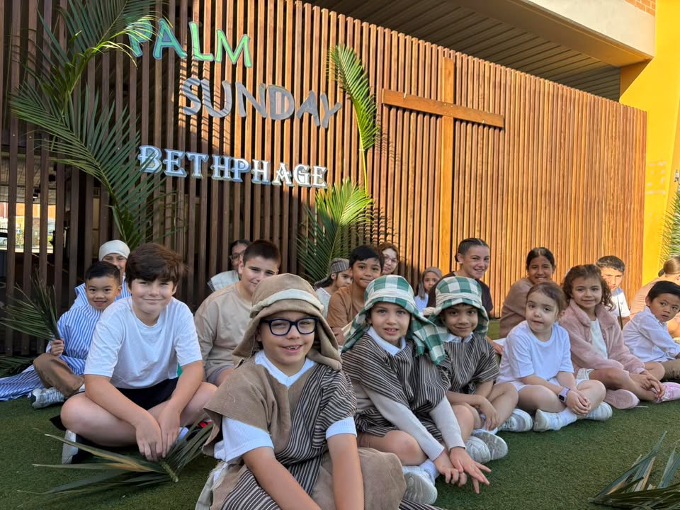 545801974214869_1548531110608612-1